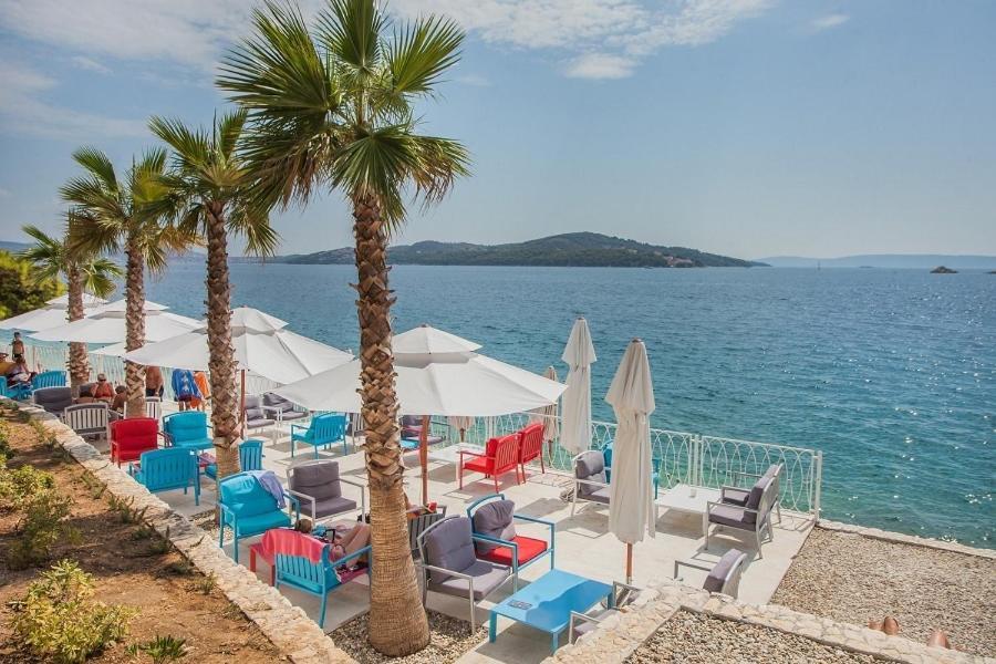Salve Croatia Mobile Homes In Amadria Park Trogir Seget Vranjica Exterior foto
