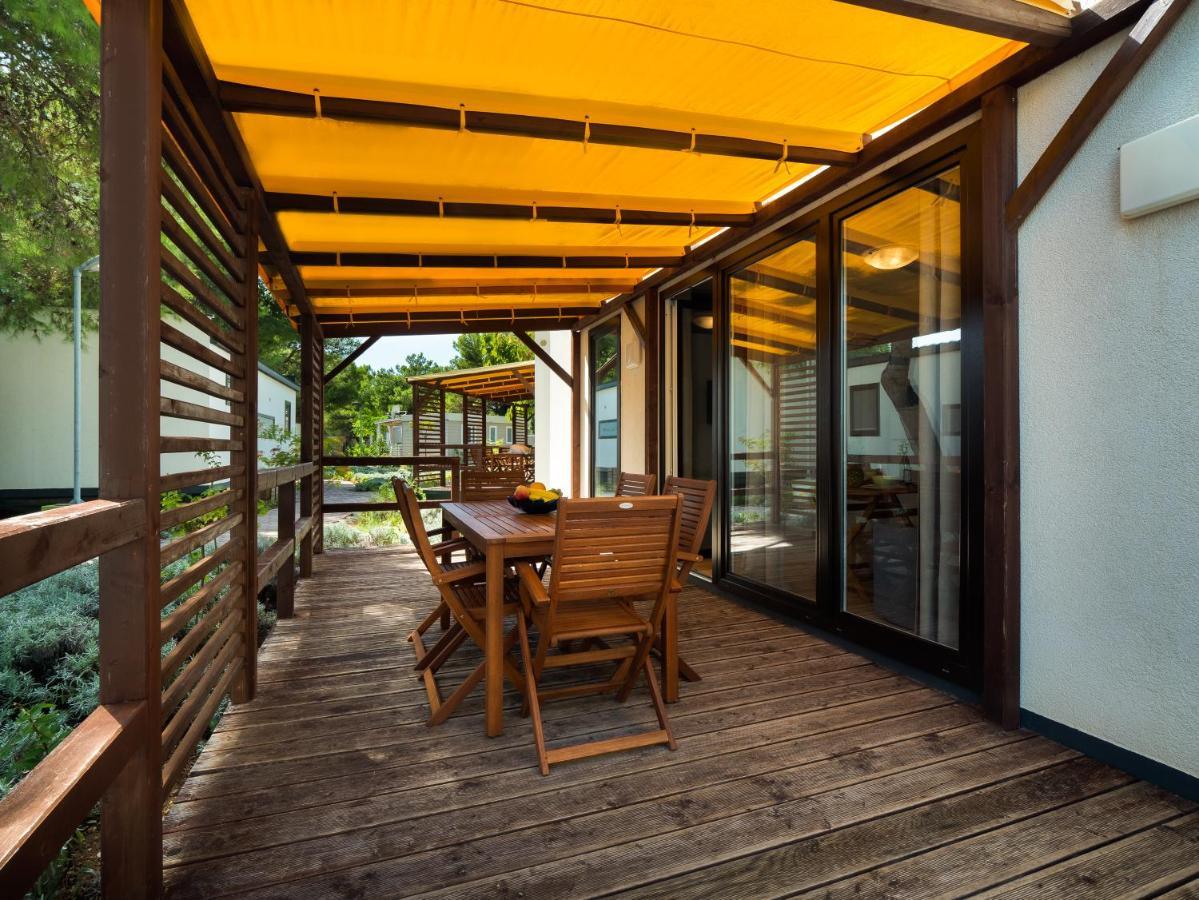 Salve Croatia Mobile Homes In Amadria Park Trogir Seget Vranjica Exterior foto